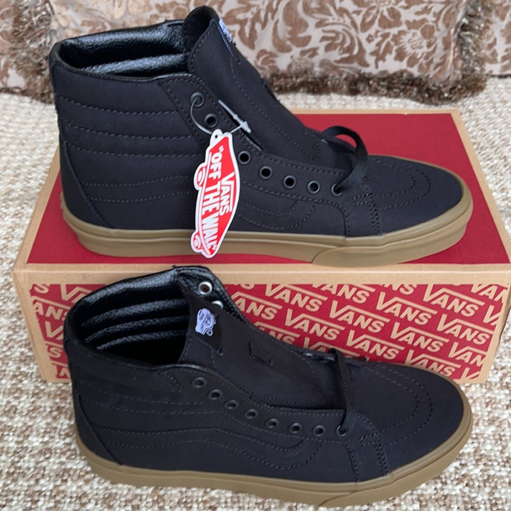 Vans Men’s Sk8-Hi Reissue Canvas Gum Black/Light Gum sneakers - Picture 4 of 16